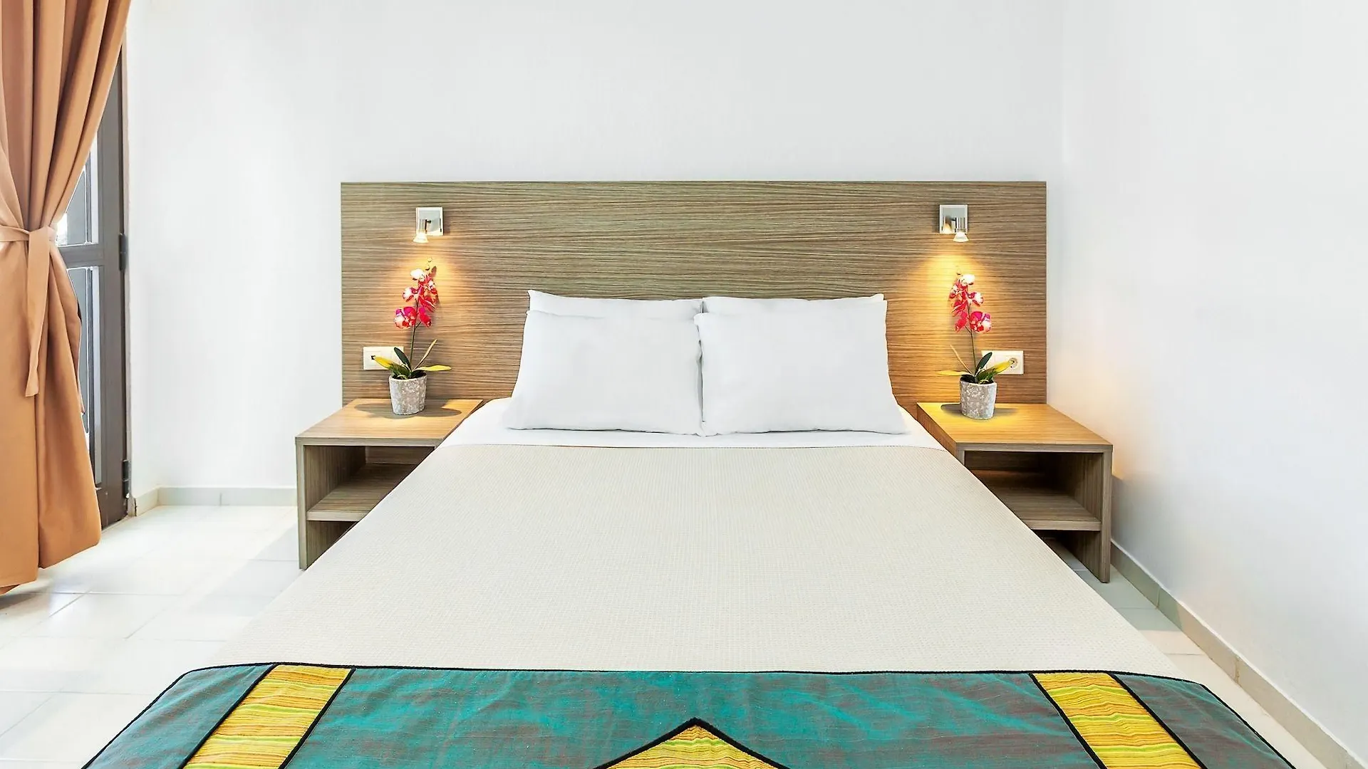 ***  Xenios Dolphin Beach Hotel Possidi Grecia