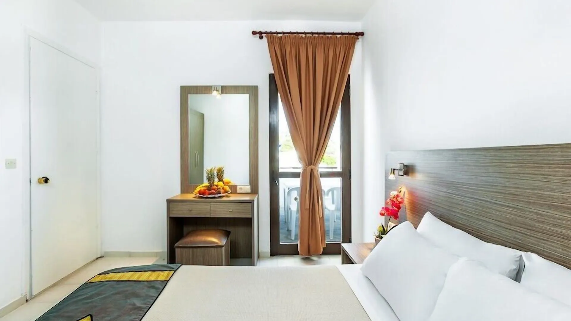 Xenios Dolphin Beach Hotel Possidi